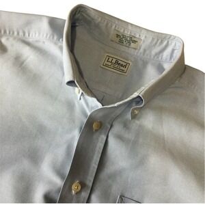 LL Bean Shirt Mens 17-33 Light Blue Chambray Long Sleeve Button Down